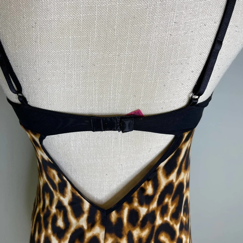 Betsey Johnson Women's Intimate Animal Print Chemise Gown, S - Picture 7 of 9